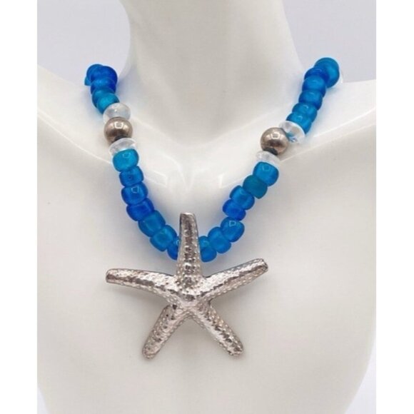 Silver Starfish Pendant Necklace Blue Glass Bead Coastal Nautical Statement - Picture 2 of 13